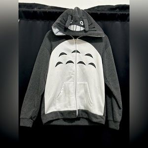 Totoro Hoodie Medium